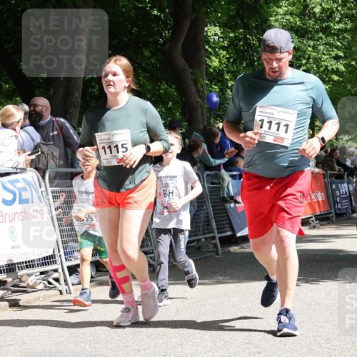 17.05.2025 - Störlauf Strokosch-Dieckow http://msf.ph/oto/7851170 17.05.2025 14:53:58 Ziel 1115, 0000, 1111, 1284, 147, 1279, 459 meine-sportfotos.de