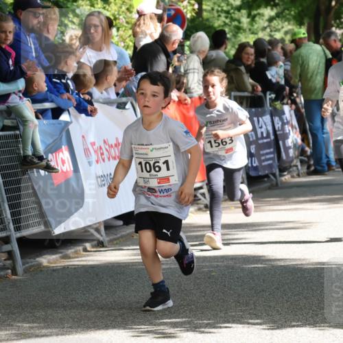 17.05.2025 - Störlauf Strokosch-Dieckow http://msf.ph/oto/7851187 17.05.2025 14:54:11 Ziel 2025, 1061, 1563, 1554 meine-sportfotos.de