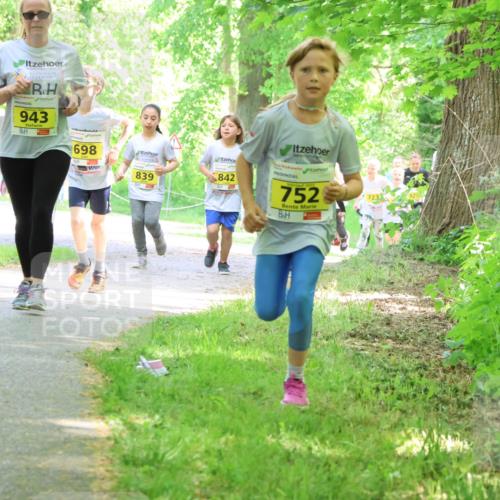 17.05.2025 - Störlauf Strokosch-Dieckow http://msf.ph/oto/7851292 17.05.2025 14:12:04 Laufen 919, 697, 943, 698, 839, 842, 752, 723 meine-sportfotos.de