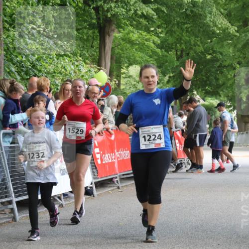 17.05.2025 - Störlauf Strokosch-Dieckow http://msf.ph/oto/7851338 17.05.2025 14:56:04 Ziel 1232, 1529, 1224 meine-sportfotos.de