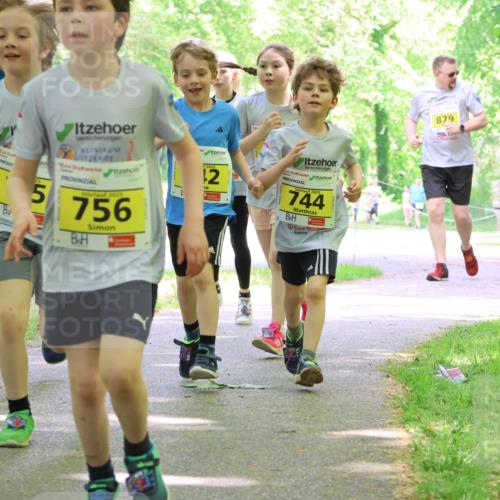 17.05.2025 - Störlauf Strokosch-Dieckow http://msf.ph/oto/7851362 17.05.2025 14:12:23 Laufen 5, 2025, 756, 12, 2025, 744, 879, 732, 821 meine-sportfotos.de