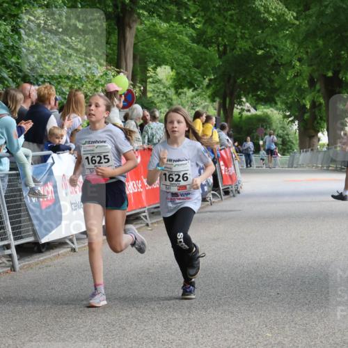 17.05.2025 - Störlauf Strokosch-Dieckow http://msf.ph/oto/7851475 17.05.2025 14:58:15 Ziel 1625, 1626 meine-sportfotos.de