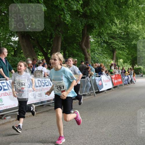 17.05.2025 - Störlauf Strokosch-Dieckow http://msf.ph/oto/7851530 17.05.2025 15:00:05 Ziel 1294, 1297, 0000 meine-sportfotos.de