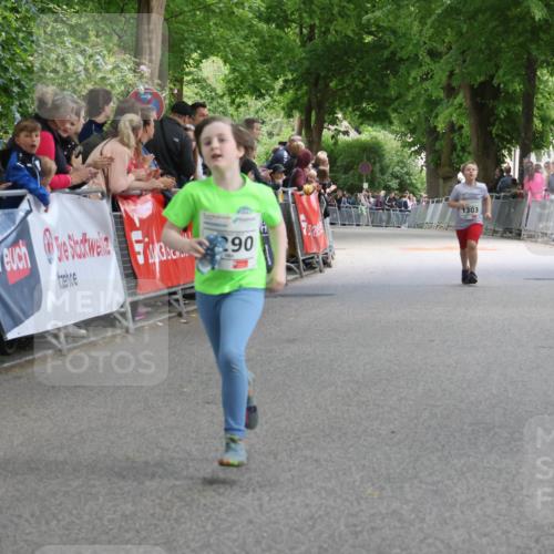 17.05.2025 - Störlauf Strokosch-Dieckow http://msf.ph/oto/7851584 17.05.2025 15:17:42 Ziel 290, 1303 meine-sportfotos.de