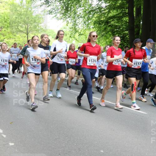 17.05.2025 - Störlauf Strokosch-Dieckow http://msf.ph/oto/7851866 17.05.2025 14:17:40 Laufen 1340, 1371, 12, 1370, 1153, 437, 92, 1052, 1480, 145, 1535, 1528, 10, 1529, 1517, 145, 1086, 04 meine-sportfotos.de