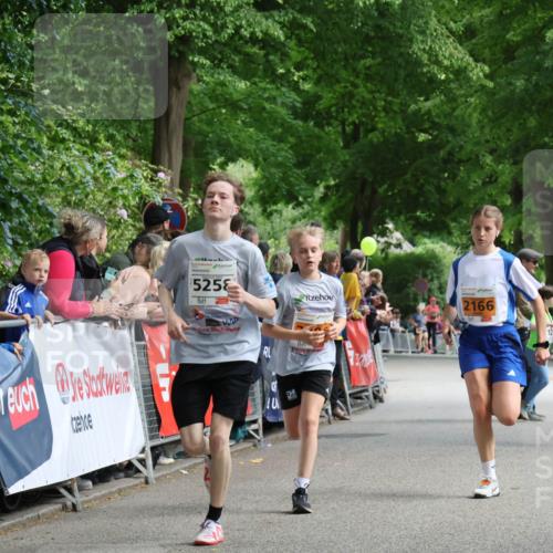17.05.2025 - Störlauf Strokosch-Dieckow http://msf.ph/oto/7851946 17.05.2025 15:25:25 Ziel 5258, 322, 2166, 2366 meine-sportfotos.de