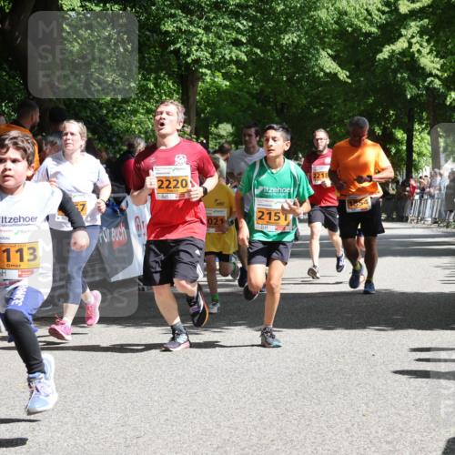 17.05.2025 - Störlauf Strokosch-Dieckow http://msf.ph/oto/7852399 17.05.2025 15:29:43 Ziel 2025, 2113, 2220, 2151, 021, 1, 2218, 1854 meine-sportfotos.de