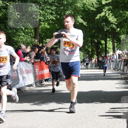 17.05.2025 - Störlauf Strokosch-Dieckow http://msf.ph/oto/7852426 17.05.2025 15:29:56 Ziel 2125, 3, 2264, 2126 meine-sportfotos.de