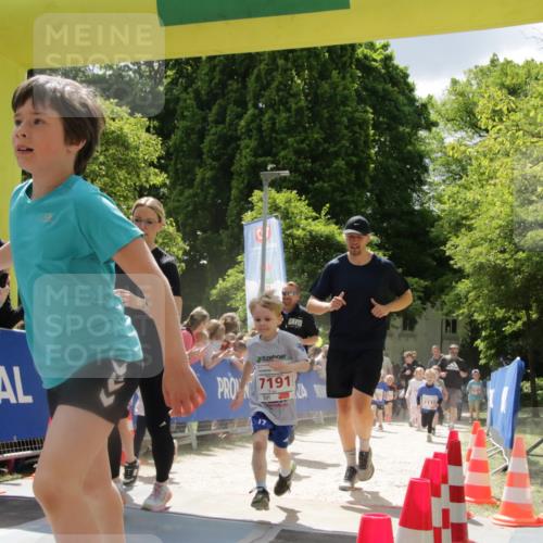 17.05.2025 - Störlauf H.Heesch http://msf.ph/oto/7852927 17.05.2025 13:02:06 Ziel  meine-sportfotos.de