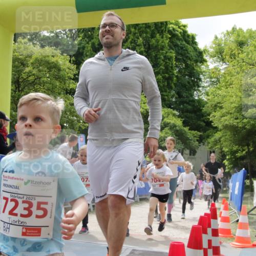 17.05.2025 - Störlauf H.Heesch http://msf.ph/oto/7853006 17.05.2025 13:02:33 Ziel  meine-sportfotos.de