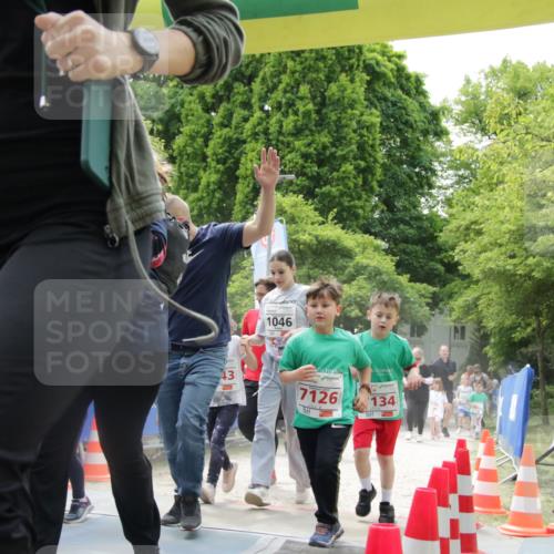 17.05.2025 - Störlauf H.Heesch http://msf.ph/oto/7853049 17.05.2025 13:02:46 Ziel  meine-sportfotos.de
