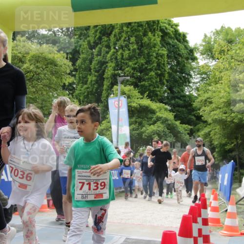17.05.2025 - Störlauf H.Heesch http://msf.ph/oto/7853071 17.05.2025 13:02:53 Ziel  meine-sportfotos.de