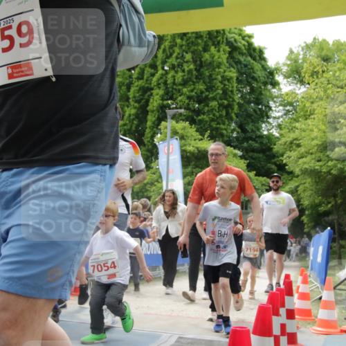 17.05.2025 - Störlauf H.Heesch http://msf.ph/oto/7853082 17.05.2025 13:02:57 Ziel  meine-sportfotos.de