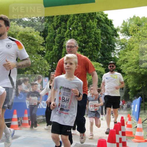 17.05.2025 - Störlauf H.Heesch http://msf.ph/oto/7853087 17.05.2025 13:02:58 Ziel  meine-sportfotos.de
