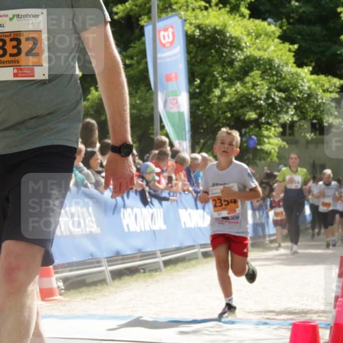 17.05.2025 - Störlauf H.Heesch http://msf.ph/oto/7853683 17.05.2025 15:28:54 Ziel  meine-sportfotos.de