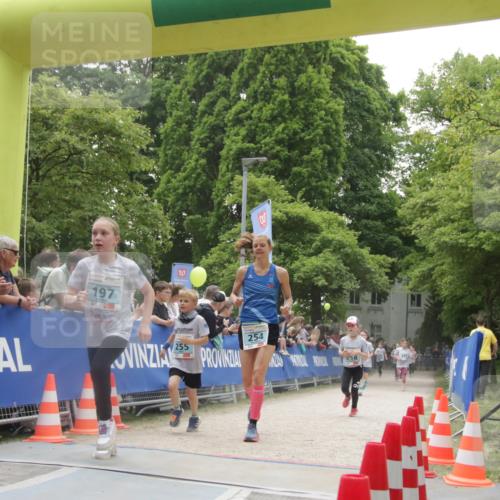 17.05.2025 - Störlauf H.Heesch http://msf.ph/oto/7853841 17.05.2025 13:43:32 Ziel  meine-sportfotos.de