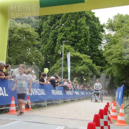 17.05.2025 - Störlauf H.Heesch http://msf.ph/oto/7853902 17.05.2025 13:43:53 Ziel  meine-sportfotos.de