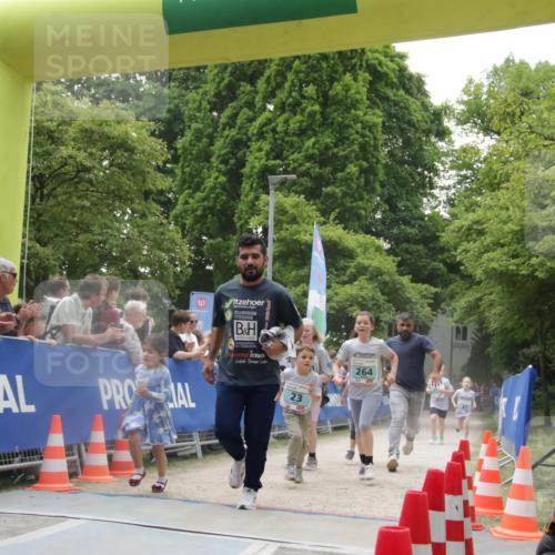 17.05.2025 - Störlauf H.Heesch http://msf.ph/oto/7853993 17.05.2025 13:44:56 Ziel  meine-sportfotos.de