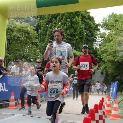 17.05.2025 - Störlauf H.Heesch http://msf.ph/oto/7854021 17.05.2025 13:45:15 Ziel  meine-sportfotos.de