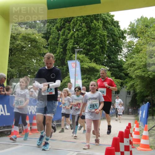 17.05.2025 - Störlauf H.Heesch http://msf.ph/oto/7854085 17.05.2025 13:45:37 Ziel  meine-sportfotos.de