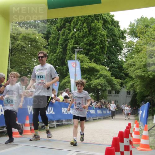 17.05.2025 - Störlauf H.Heesch http://msf.ph/oto/7854102 17.05.2025 13:45:42 Ziel  meine-sportfotos.de