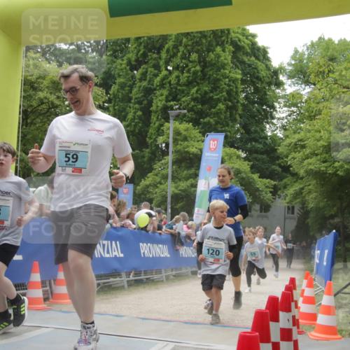 17.05.2025 - Störlauf H.Heesch http://msf.ph/oto/7854142 17.05.2025 13:46:17 Ziel  meine-sportfotos.de