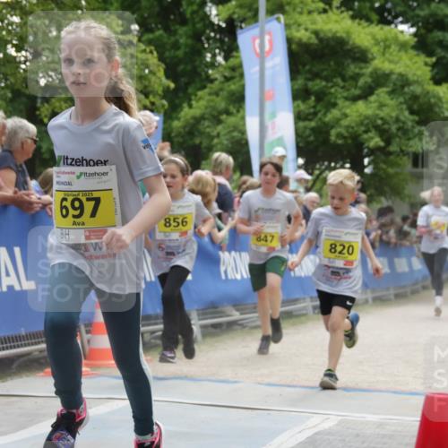 17.05.2025 - Störlauf H.Heesch http://msf.ph/oto/7855154 17.05.2025 14:14:09 Ziel  meine-sportfotos.de