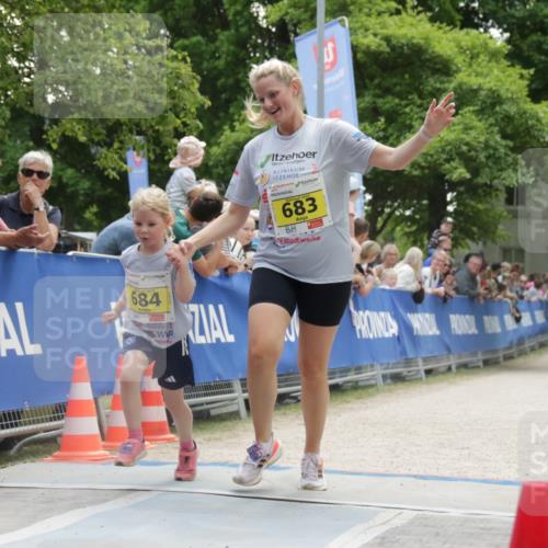 17.05.2025 - Störlauf H.Heesch http://msf.ph/oto/7855339 17.05.2025 14:15:52 Ziel  meine-sportfotos.de