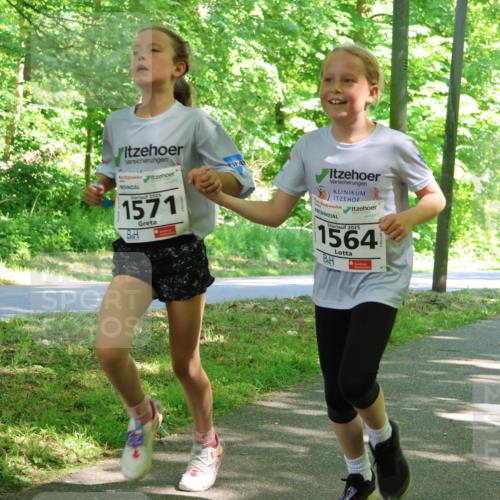 17.05.2025 - Störlauf Strokosch-Dieckow http://msf.ph/oto/7857025 17.05.2025 14:45:00 Laufen 2025, 1571, 2025, 1564 meine-sportfotos.de