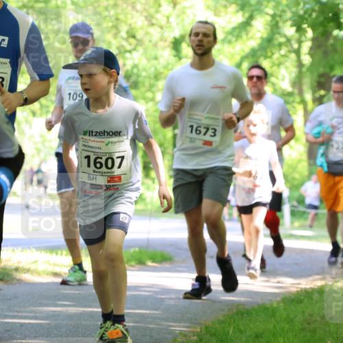 17.05.2025 - Störlauf Strokosch-Dieckow http://msf.ph/oto/7857153 17.05.2025 14:45:38 Laufen 57, 2025, 1608, 109, 2025, 1607, 1673, 2025, 318, 1222 meine-sportfotos.de