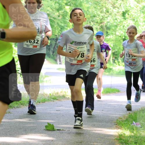 17.05.2025 - Störlauf Strokosch-Dieckow http://msf.ph/oto/7858256 17.05.2025 14:51:04 Laufen 0, 1632, 18, 56, 1397, 135, 35, 28 meine-sportfotos.de
