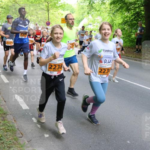 17.05.2025 - Störlauf Strokosch-Dieckow http://msf.ph/oto/7859221 17.05.2025 15:01:19 Laufen 2259, 2325, 17, 259, 2238, 2239, 946 meine-sportfotos.de