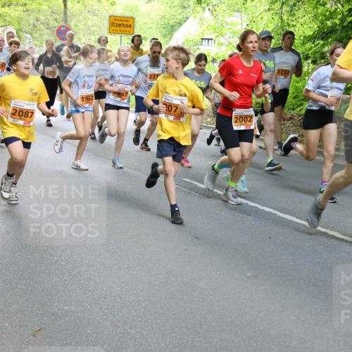 17.05.2025 - Störlauf Strokosch-Dieckow http://msf.ph/oto/7859234 17.05.2025 15:01:25 Laufen 2040, 2087, 1850, 237, 1962, 207, 2002, 2232, 072 meine-sportfotos.de