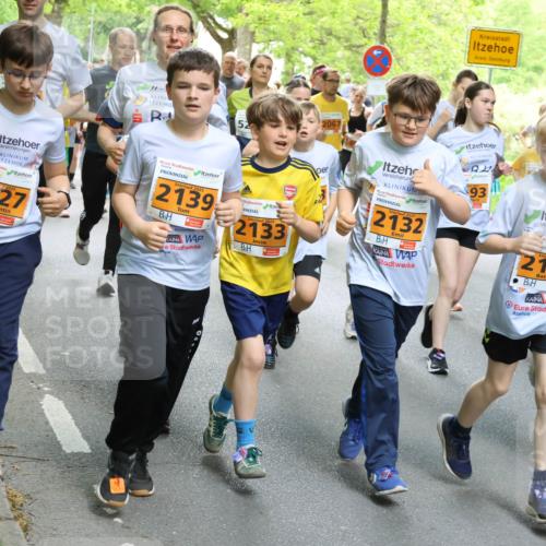 17.05.2025 - Störlauf Strokosch-Dieckow http://msf.ph/oto/7859327 17.05.2025 15:01:50 Laufen 52, 2067, 27, 2025, 2139, 2025, 2133, 2025, 2132, 93, 2025, 2164, 63, 24 meine-sportfotos.de