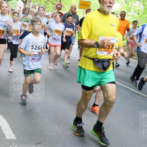 17.05.2025 - Störlauf Strokosch-Dieckow http://msf.ph/oto/7859334 17.05.2025 15:01:53 Laufen 10, 1954, 1963, 176, 866, 5264, 1890, 1919, 537, 27, 2067, 1855 meine-sportfotos.de
