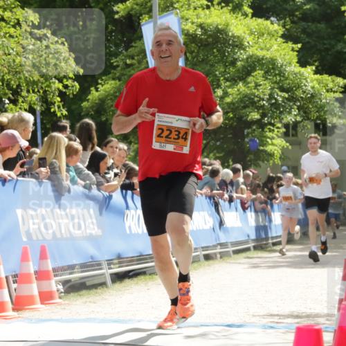 17.05.2025 - Störlauf H.Heesch http://msf.ph/oto/7860960 17.05.2025 15:27:17 Ziel  meine-sportfotos.de