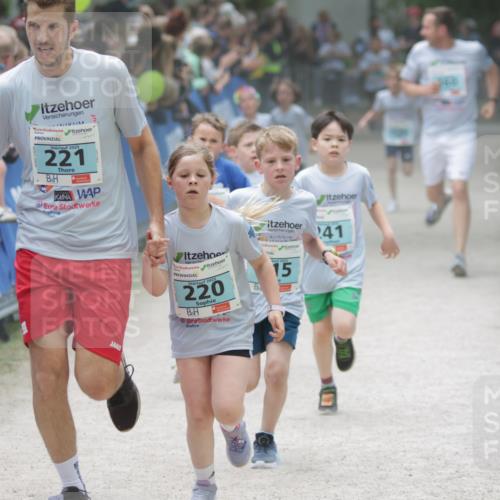 17.05.2025 - Störlauf H.Heesch http://msf.ph/oto/7865049 17.05.2025 13:42:17 Ziel  meine-sportfotos.de