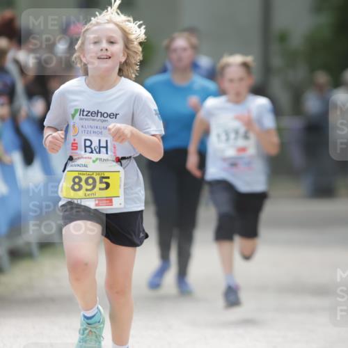 17.05.2025 - Störlauf H.Heesch http://msf.ph/oto/7866486 17.05.2025 14:11:03 Ziel  meine-sportfotos.de