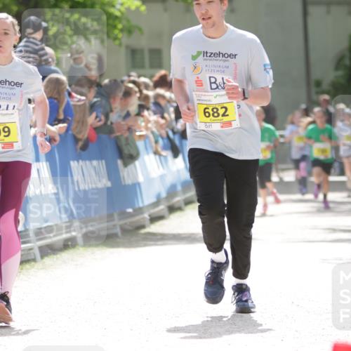 17.05.2025 - Störlauf H.Heesch http://msf.ph/oto/7867058 17.05.2025 14:12:16 Ziel  meine-sportfotos.de