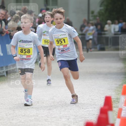 17.05.2025 - Störlauf H.Heesch http://msf.ph/oto/7867716 17.05.2025 14:13:32 Ziel  meine-sportfotos.de