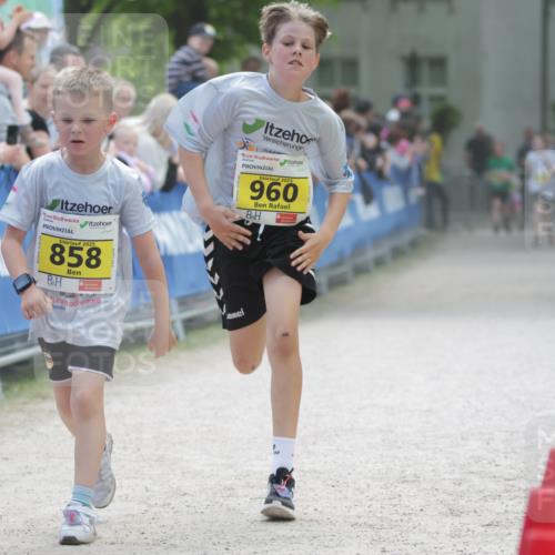 17.05.2025 - Störlauf H.Heesch http://msf.ph/oto/7867852 17.05.2025 14:13:34 Ziel  meine-sportfotos.de