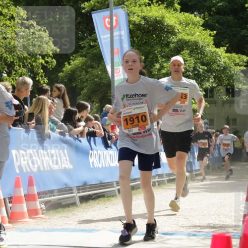 17.05.2025 - Störlauf H.Heesch http://msf.ph/oto/7869125 17.05.2025 15:27:42 Ziel  meine-sportfotos.de