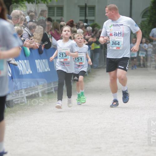 17.05.2025 - Störlauf H.Heesch http://msf.ph/oto/7870020 17.05.2025 13:43:11 Ziel  meine-sportfotos.de
