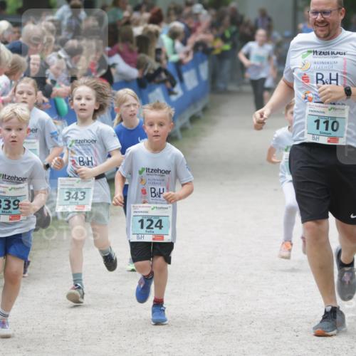 17.05.2025 - Störlauf H.Heesch http://msf.ph/oto/7870117 17.05.2025 13:43:22 Ziel  meine-sportfotos.de