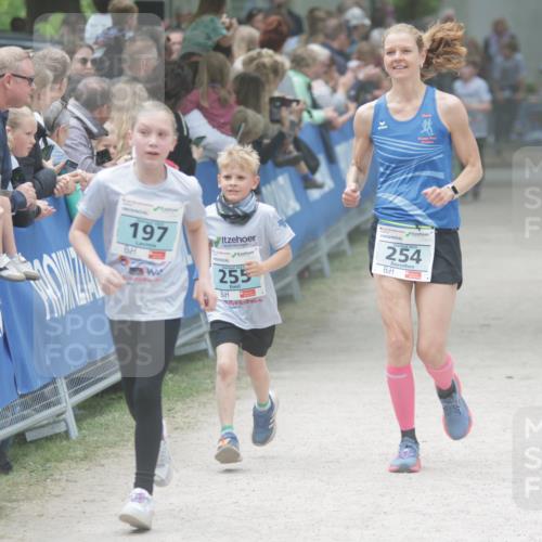 17.05.2025 - Störlauf H.Heesch http://msf.ph/oto/7870190 17.05.2025 13:43:29 Ziel  meine-sportfotos.de