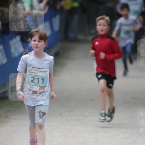 17.05.2025 - Störlauf H.Heesch http://msf.ph/oto/7870423 17.05.2025 13:44:01 Ziel  meine-sportfotos.de