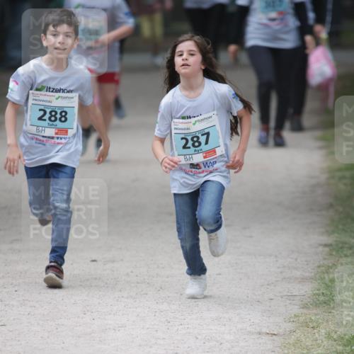 17.05.2025 - Störlauf H.Heesch http://msf.ph/oto/7870459 17.05.2025 13:44:04 Ziel  meine-sportfotos.de