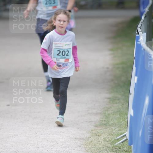 17.05.2025 - Störlauf H.Heesch http://msf.ph/oto/7870622 17.05.2025 13:44:31 Ziel  meine-sportfotos.de