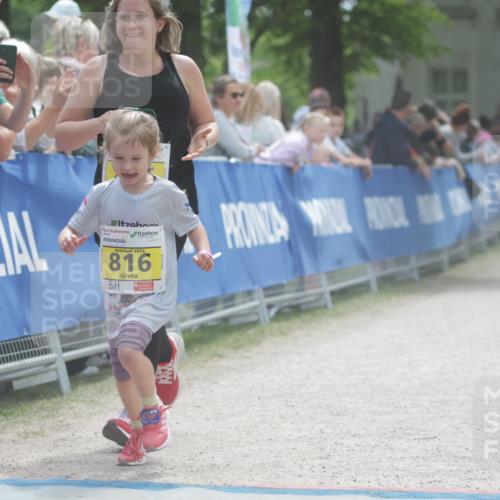 17.05.2025 - Störlauf H.Heesch http://msf.ph/oto/7870717 17.05.2025 14:17:01 Ziel  meine-sportfotos.de