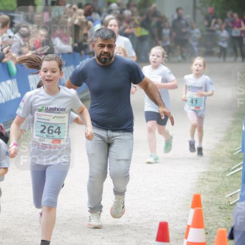 17.05.2025 - Störlauf H.Heesch http://msf.ph/oto/7870857 17.05.2025 13:44:57 Ziel  meine-sportfotos.de